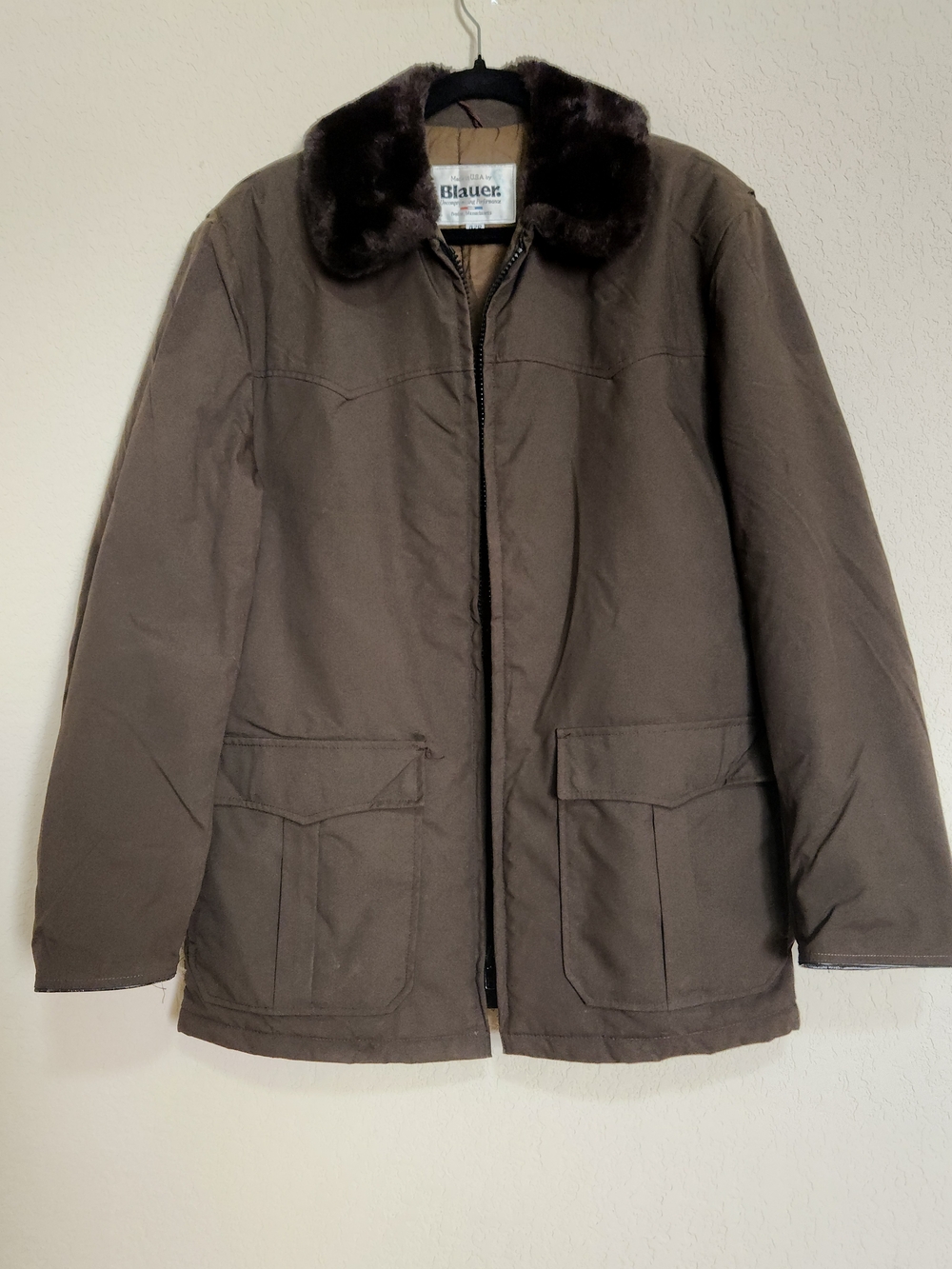 Vintage BLAUER Green Faux Fur Collar Side-Zip Jacket Made in USA L